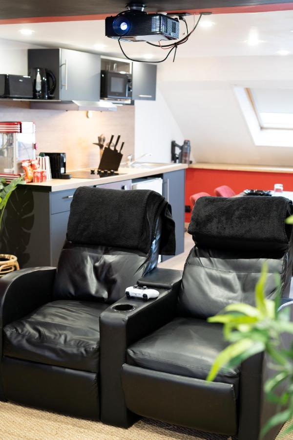 Capsule Cinema - Balneo Home Cinema Playstation 5 Βαλενσιέν Εξωτερικό φωτογραφία