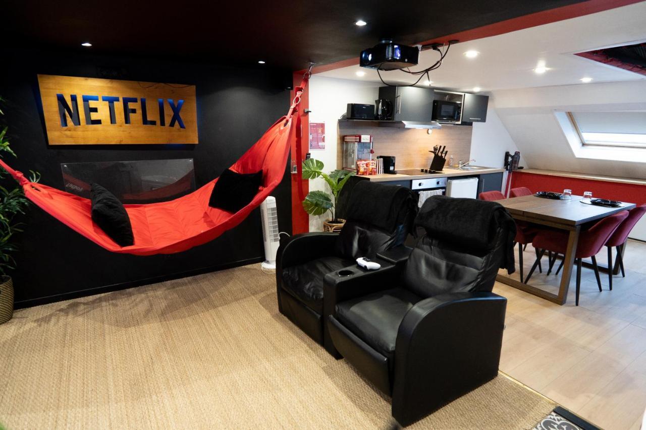 Capsule Cinema - Balneo Home Cinema Playstation 5 Βαλενσιέν Εξωτερικό φωτογραφία