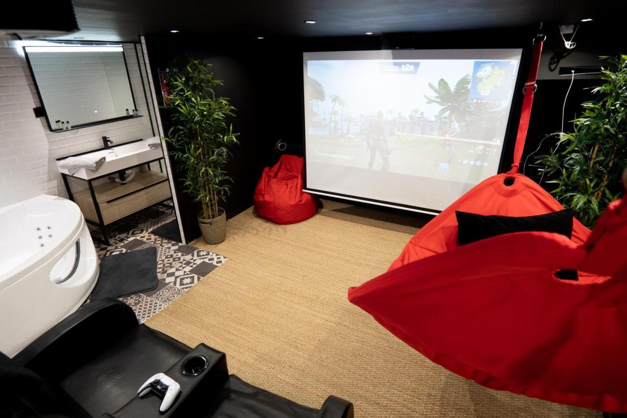 Capsule Cinema - Balneo Home Cinema Playstation 5 Βαλενσιέν Εξωτερικό φωτογραφία